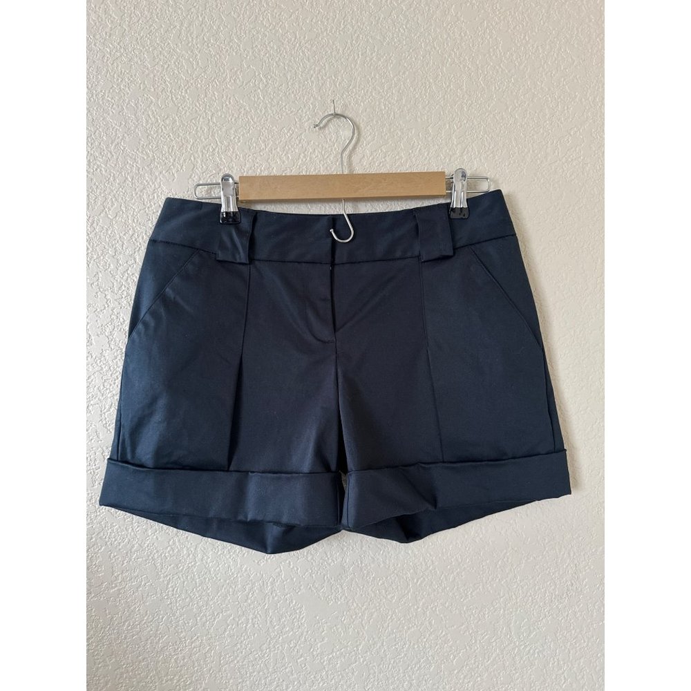 INC International Concepts Black Shorts Size 4 - Picture 1 of 9